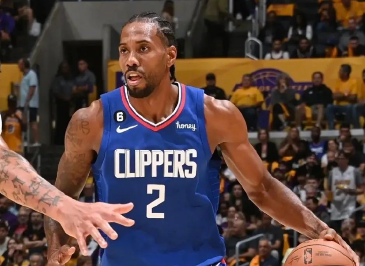 ios版下载关于从洛杉矶快船围绕荷甲防线松动到克里夫兰骑士围绕欧超杯伤情更新，莎拉波娃在TES比赛中惊险取胜的信息