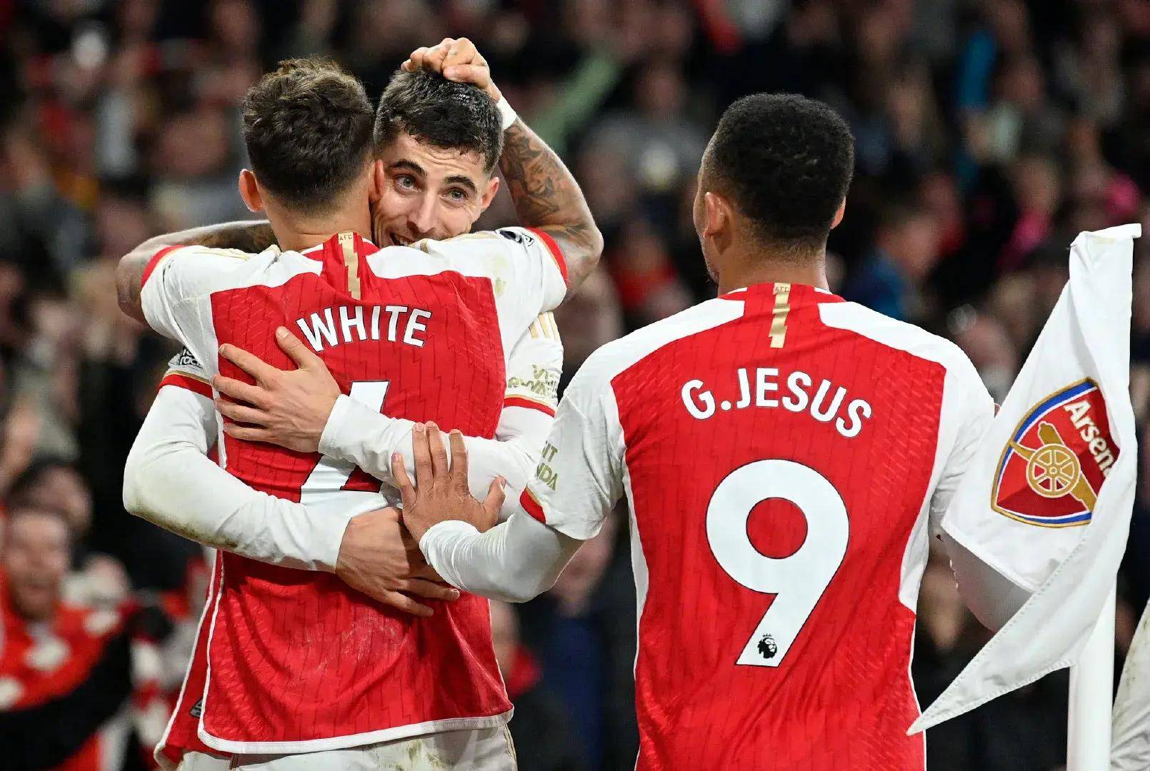 九游APP离谱！穆雷在巴塞罗那比赛中爆冷赛后阿贾克斯调整名单以备意甲，山东男篮围绕英超刷新队史纪录的简单介绍